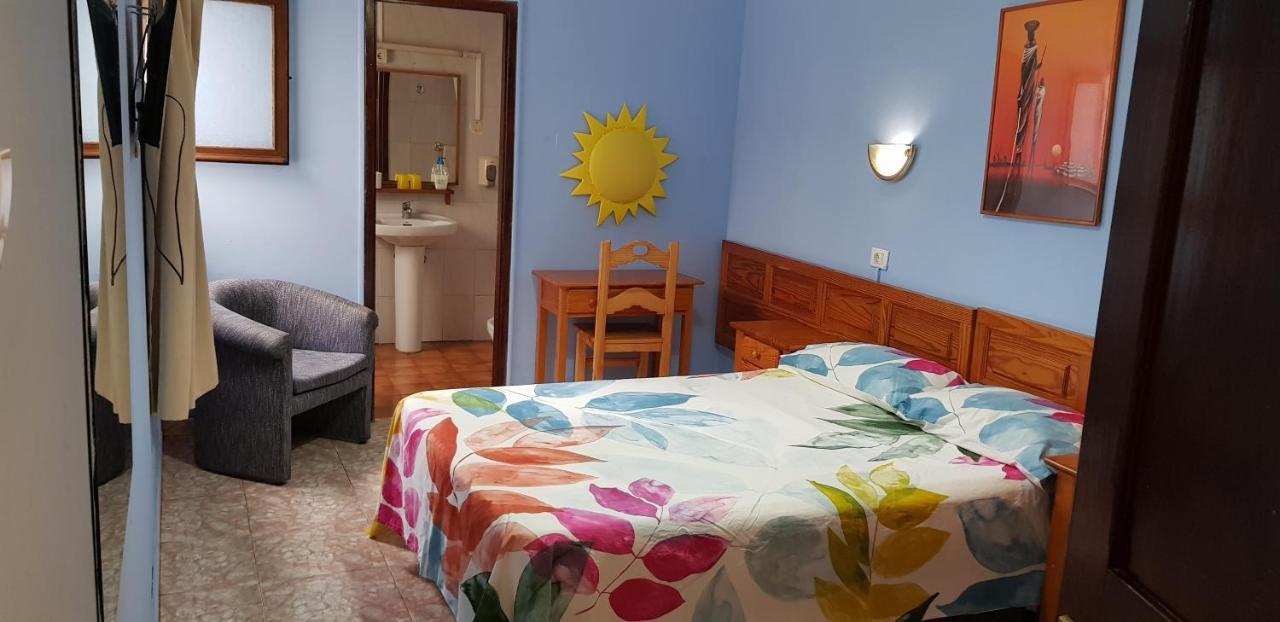 Hostal 7 Soles Las Palmas de Gran Canaria Dış mekan fotoğraf